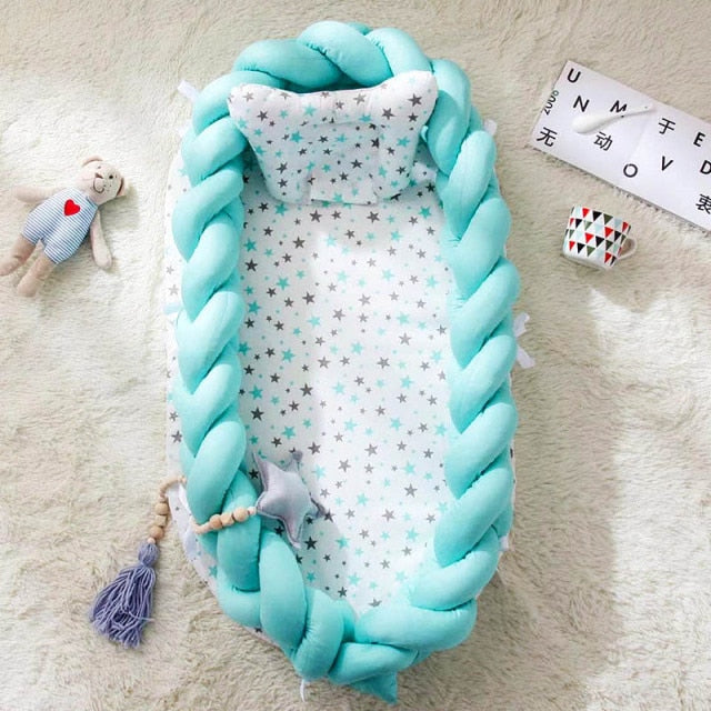 Portable Baby Knit Crib