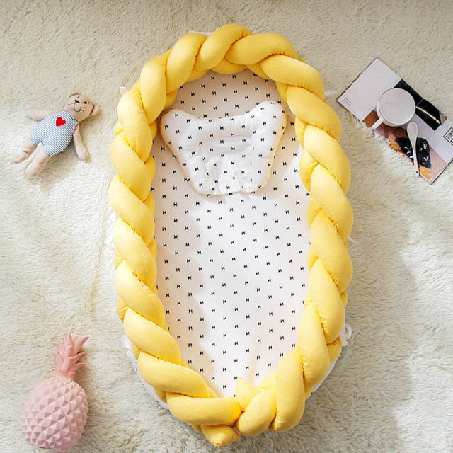 Portable Baby Knit Crib