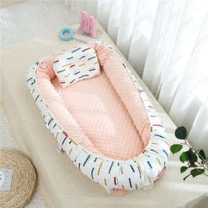 Portable Baby Knit Crib